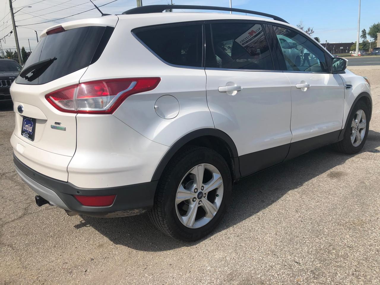 2015 Ford Escape SE, CERTIFIED WITH 3 YRS WARRANTY INCLUDED Photo