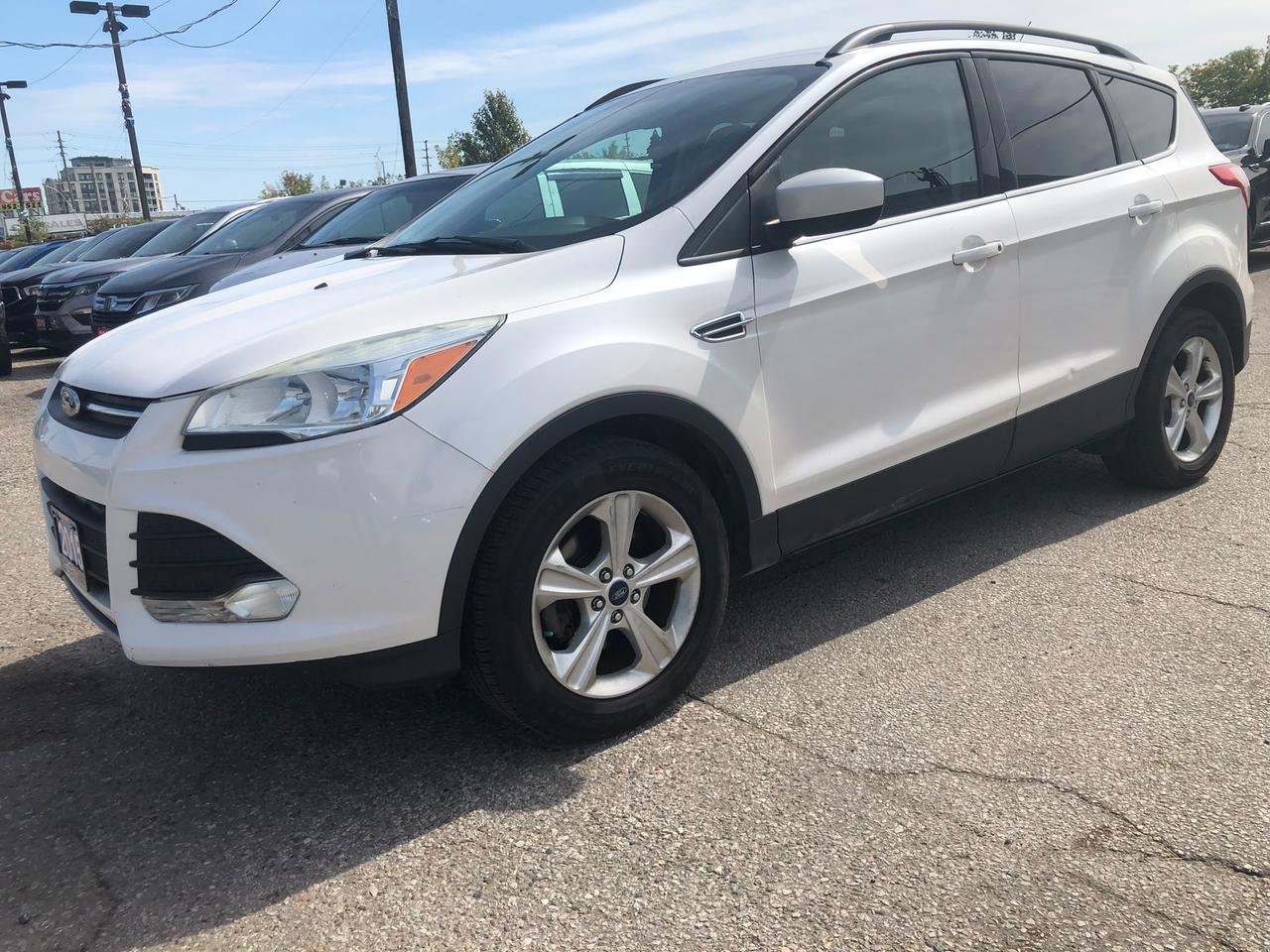 2015 Ford Escape SE, CERTIFIED WITH 3 YRS WARRANTY INCLUDED - Photo #1