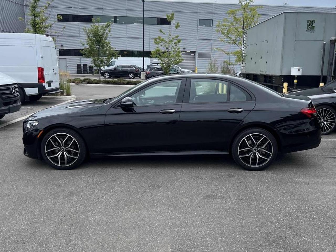 2022 Mercedes-Benz E-Class E 350 4MATIC/Intelligent Drive/Night/Premium/Tech - Photo #5