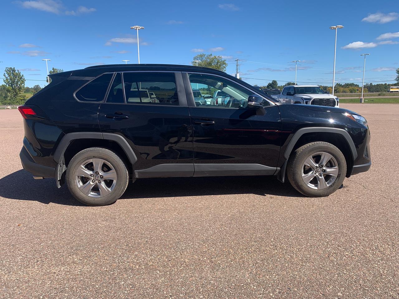 2024 Toyota RAV4 XLE Photo