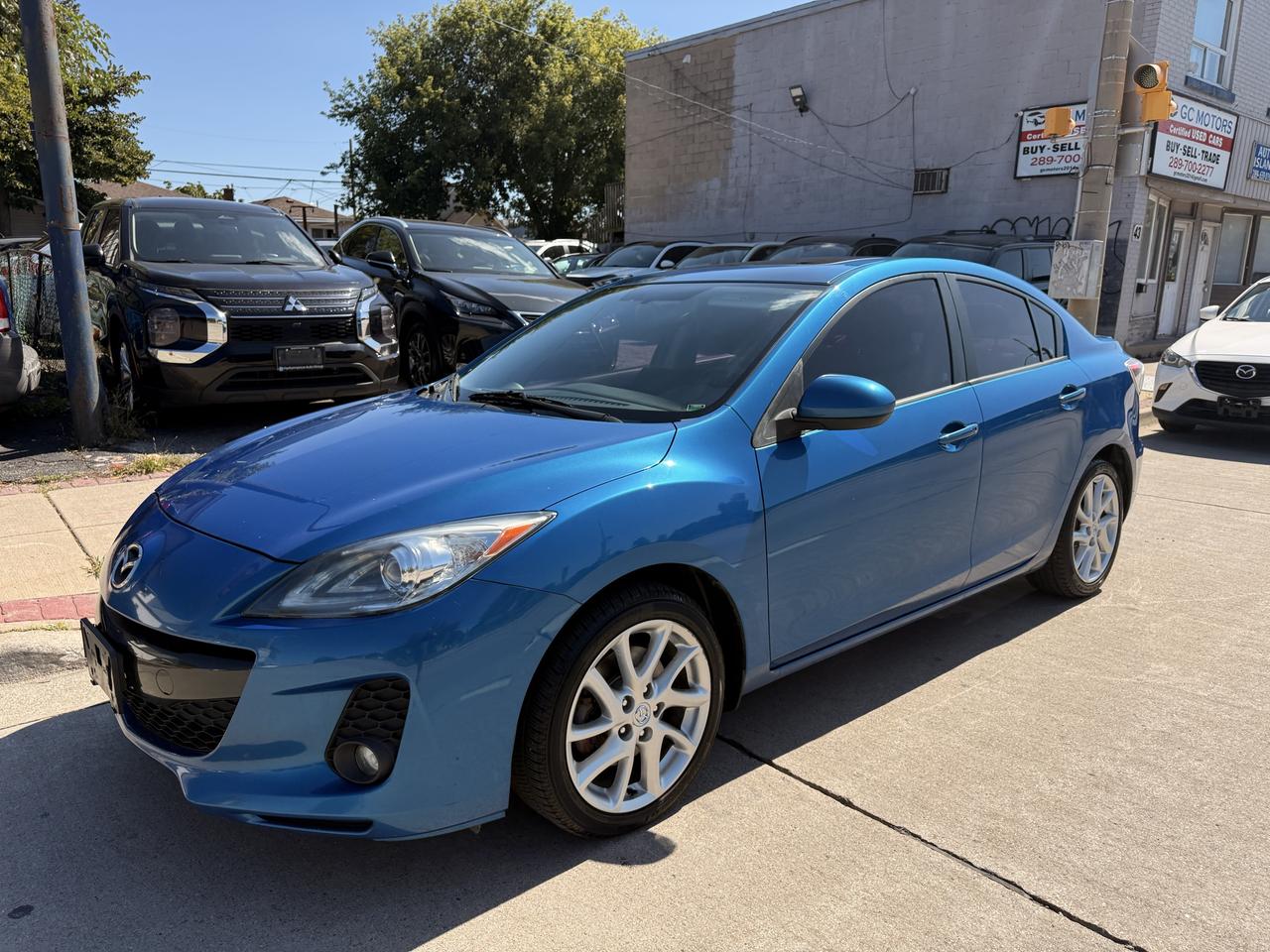 2012 Mazda MAZDA3 4dr Sdn Man GT Photo5