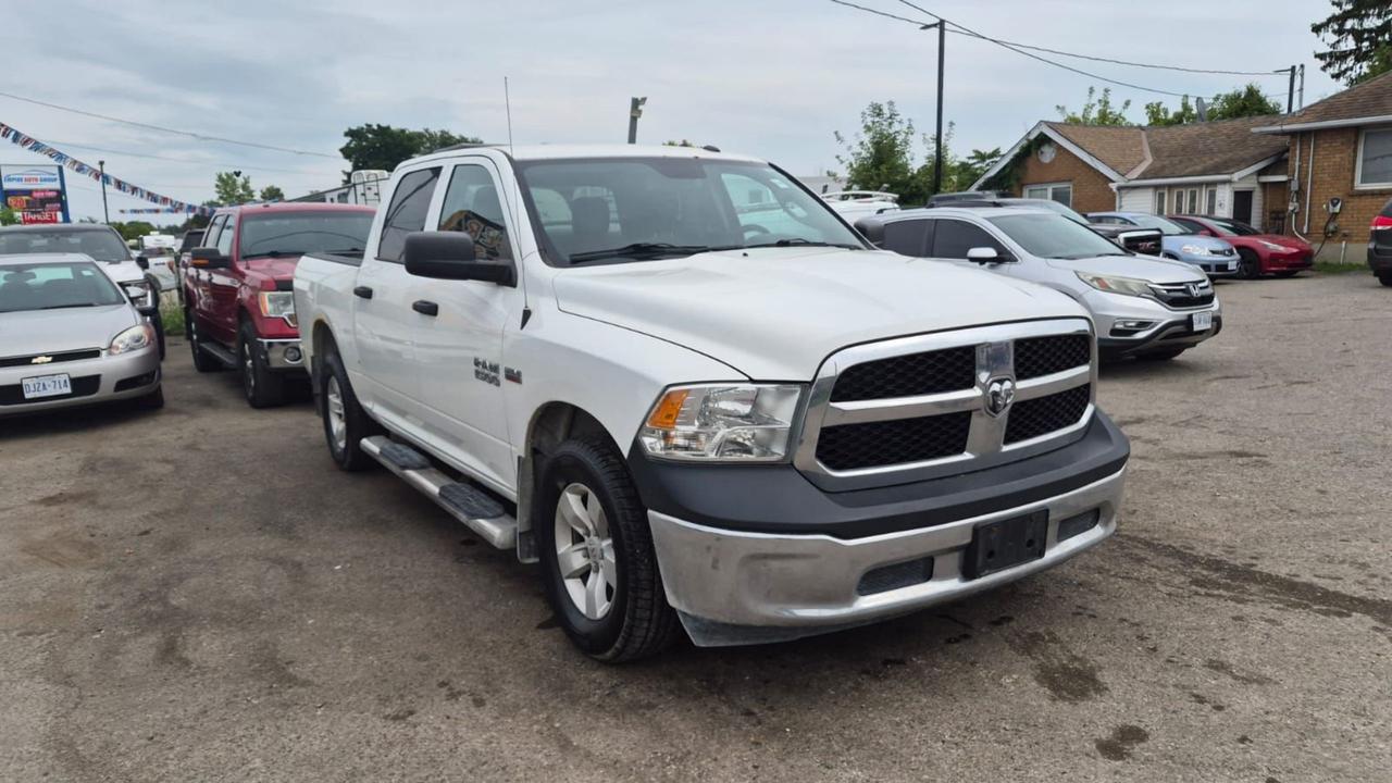 2016 RAM 1500 ST, TRANSMISSION SLIPPING, ENGINE RUNS GOOD, 4X4 Photo