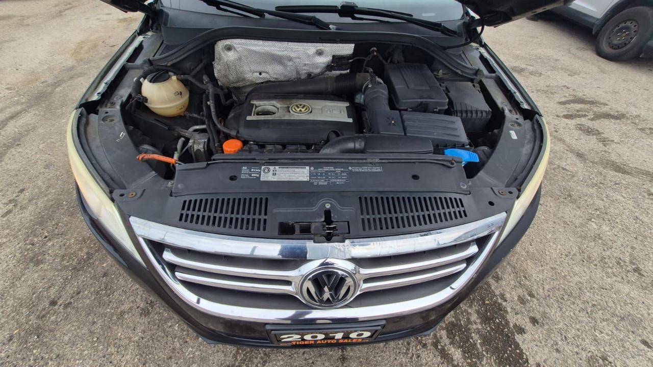 2010 Volkswagen Tiguan Trendline, AS IS, RUNS AND DRIVES WELL Photo