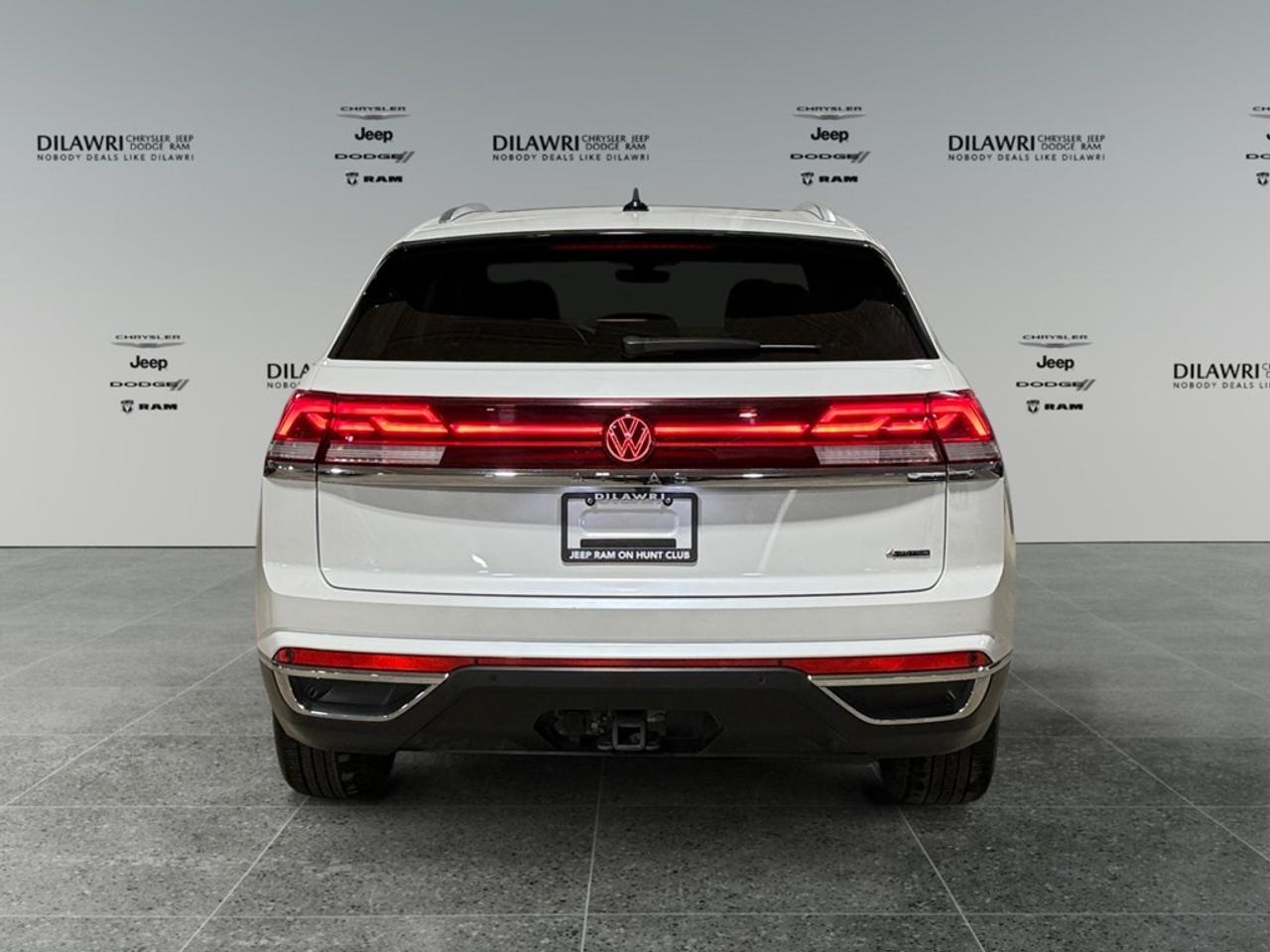 2024 Volkswagen Atlas Cross Sport Highline 2.0 TSI 4MOTION Photo