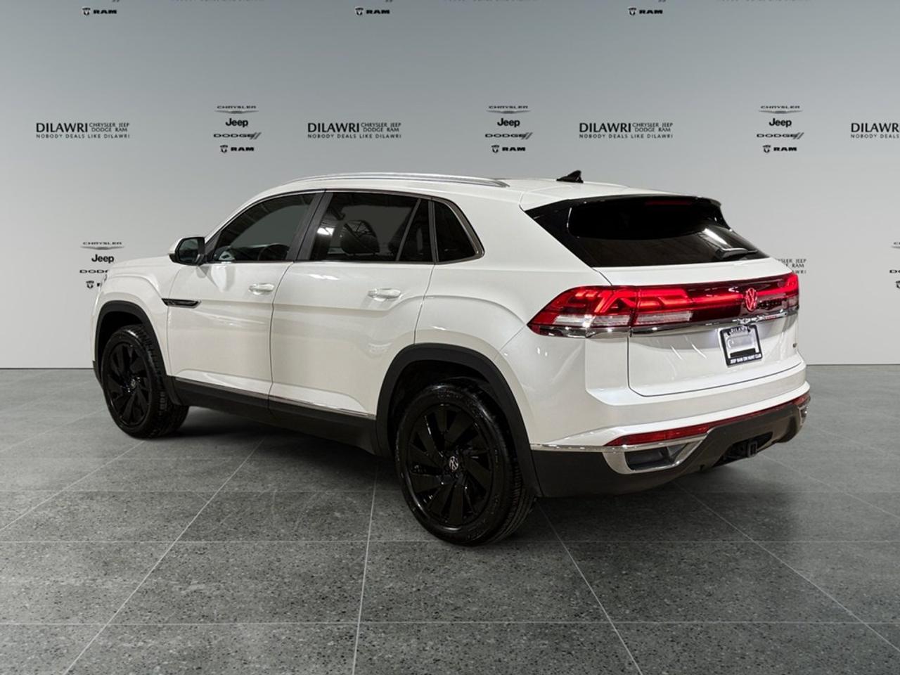 2024 Volkswagen Atlas Cross Sport Highline 2.0 TSI 4MOTION Photo2