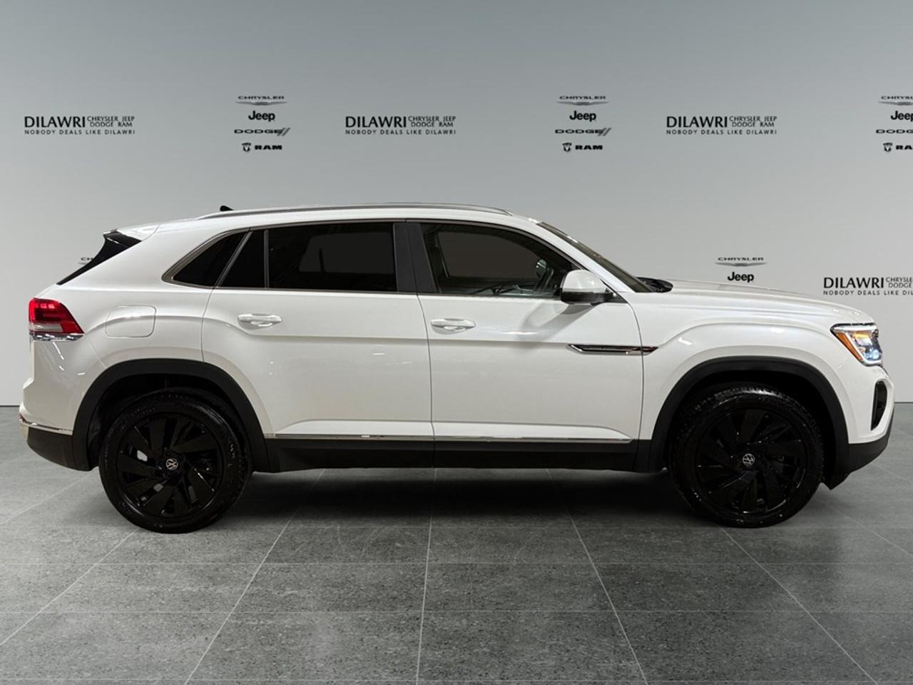 2024 Volkswagen Atlas Cross Sport Highline 2.0 TSI 4MOTION Photo