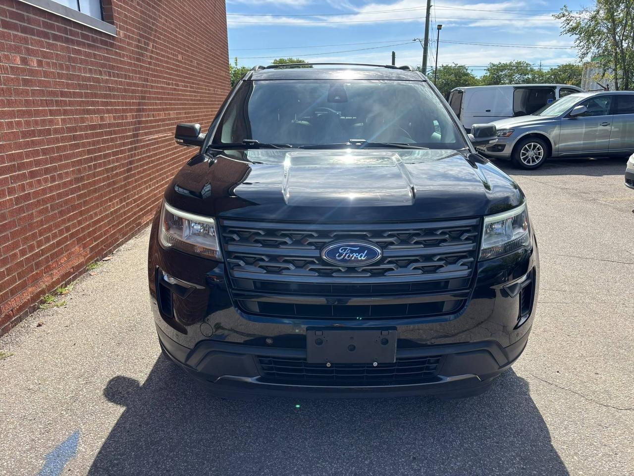 2018 Ford Explorer XLT 4WD Photo
