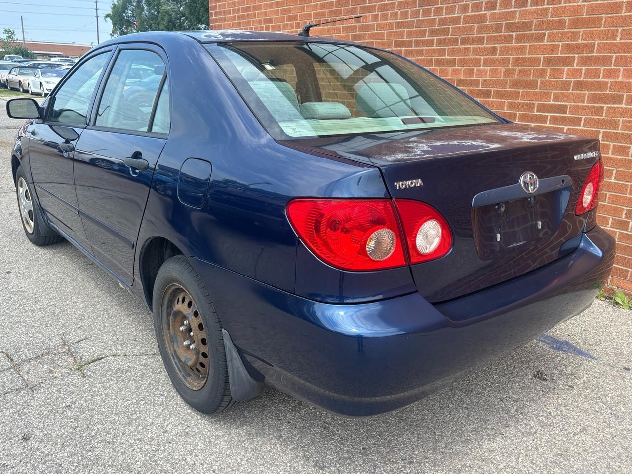 2007 Toyota Corolla 4dr Sdn Autol CE Photo