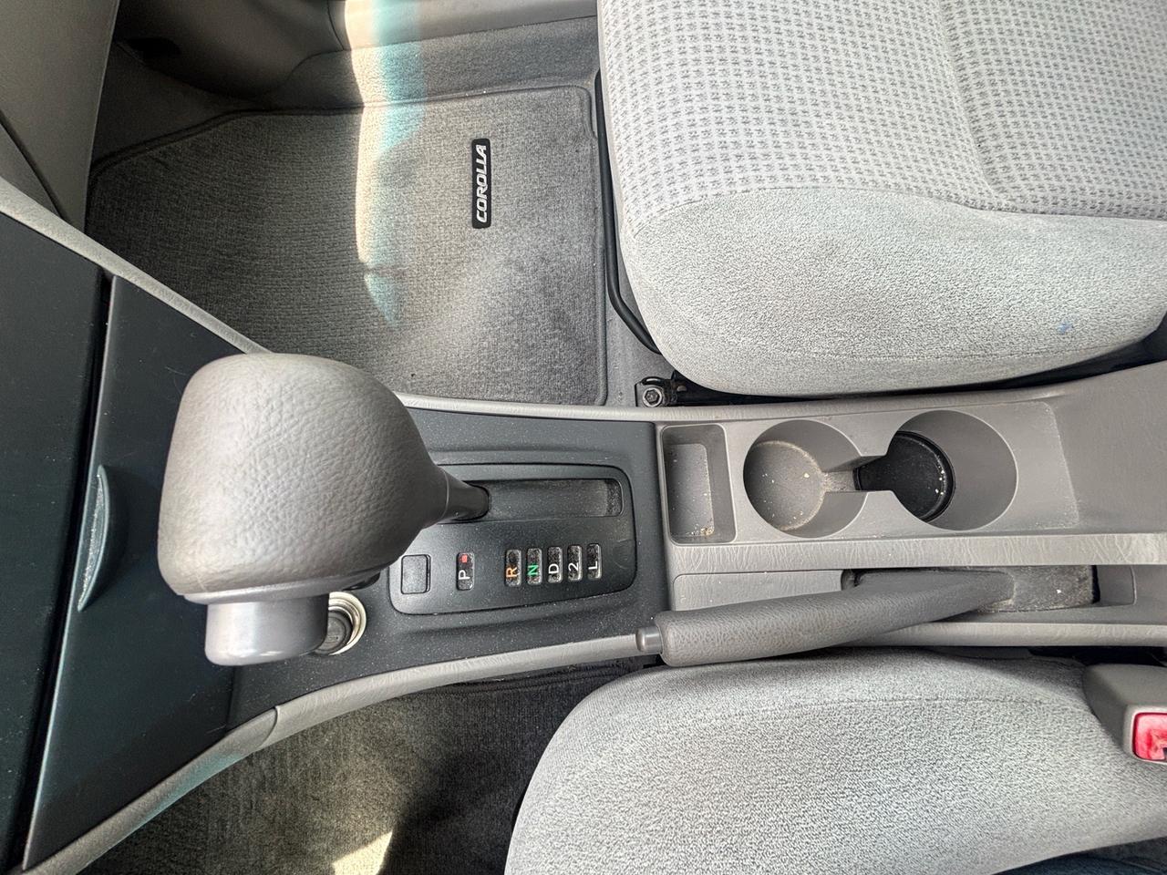 2007 Toyota Corolla 4dr Sdn Autol CE Photo
