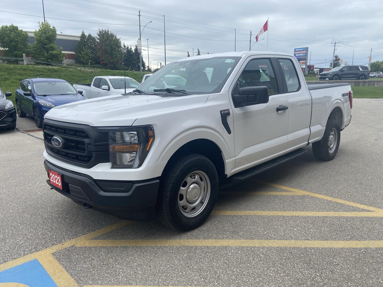 2023 Ford F-150 XL 4WD SUPERCAB 6.5' BOX Photo