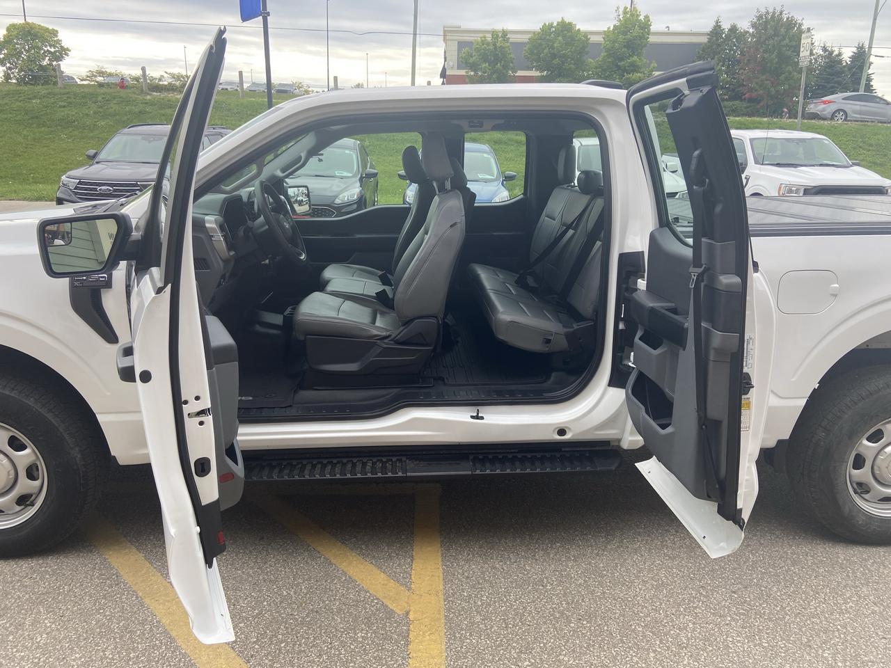 2023 Ford F-150 XL 4WD SUPERCAB 6.5' BOX Photo