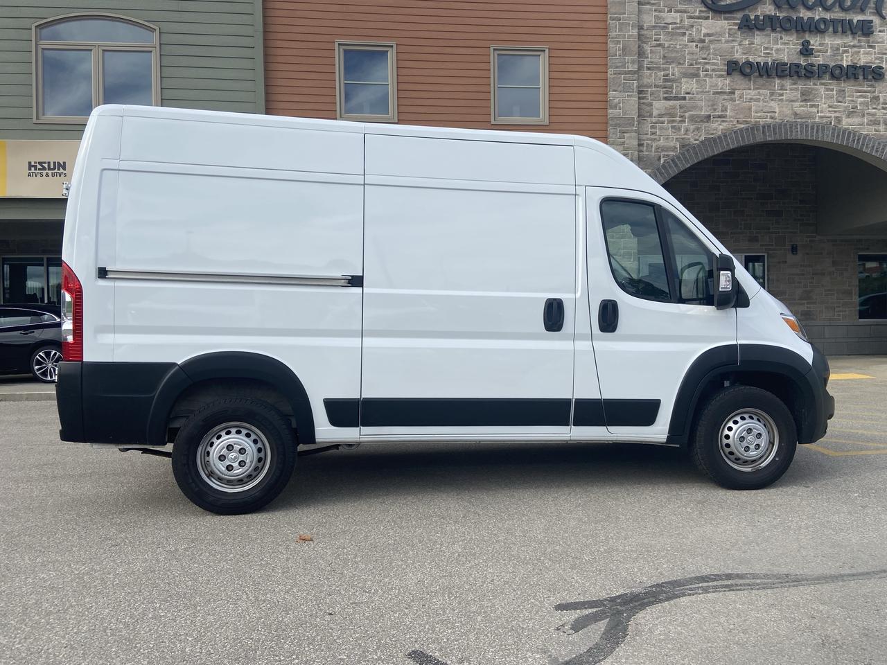 2025 RAM Cargo Van Tradesman Photo