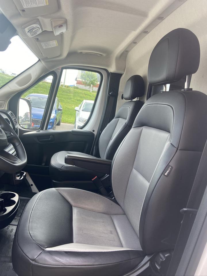 2025 RAM Cargo Van Tradesman Photo