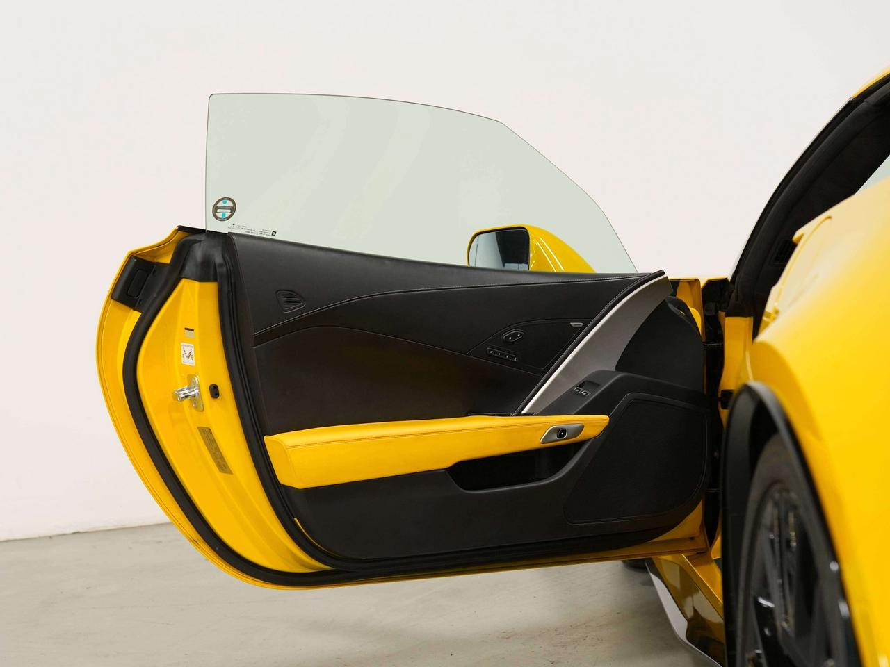 2015 Chevrolet Corvette 3LZ | UNDERGLOW | HERTZ SUBWOOFER | HUD Photo