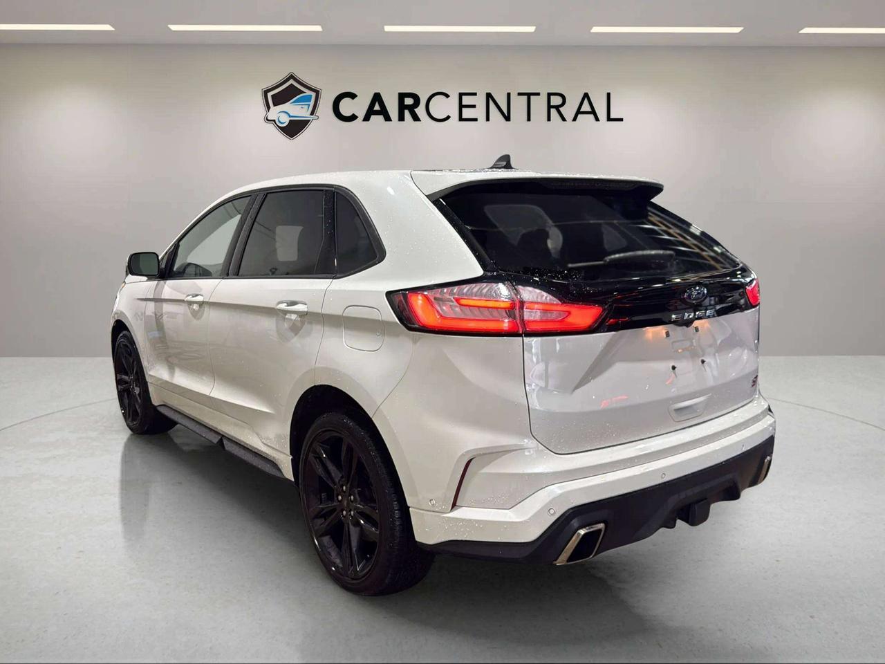 2022 Ford Edge ST| CLEAN CARFAX| B&O| PANO| ADAPT CRUISE| 1 OWNER Photo