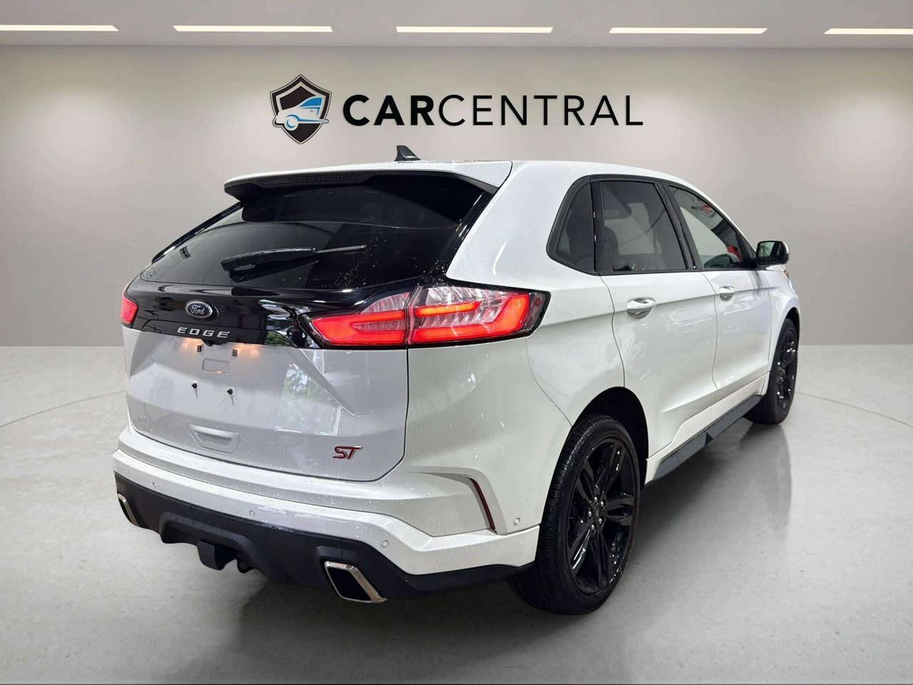 2022 Ford Edge ST| CLEAN CARFAX| B&O| PANO| ADAPT CRUISE| 1 OWNER Photo4