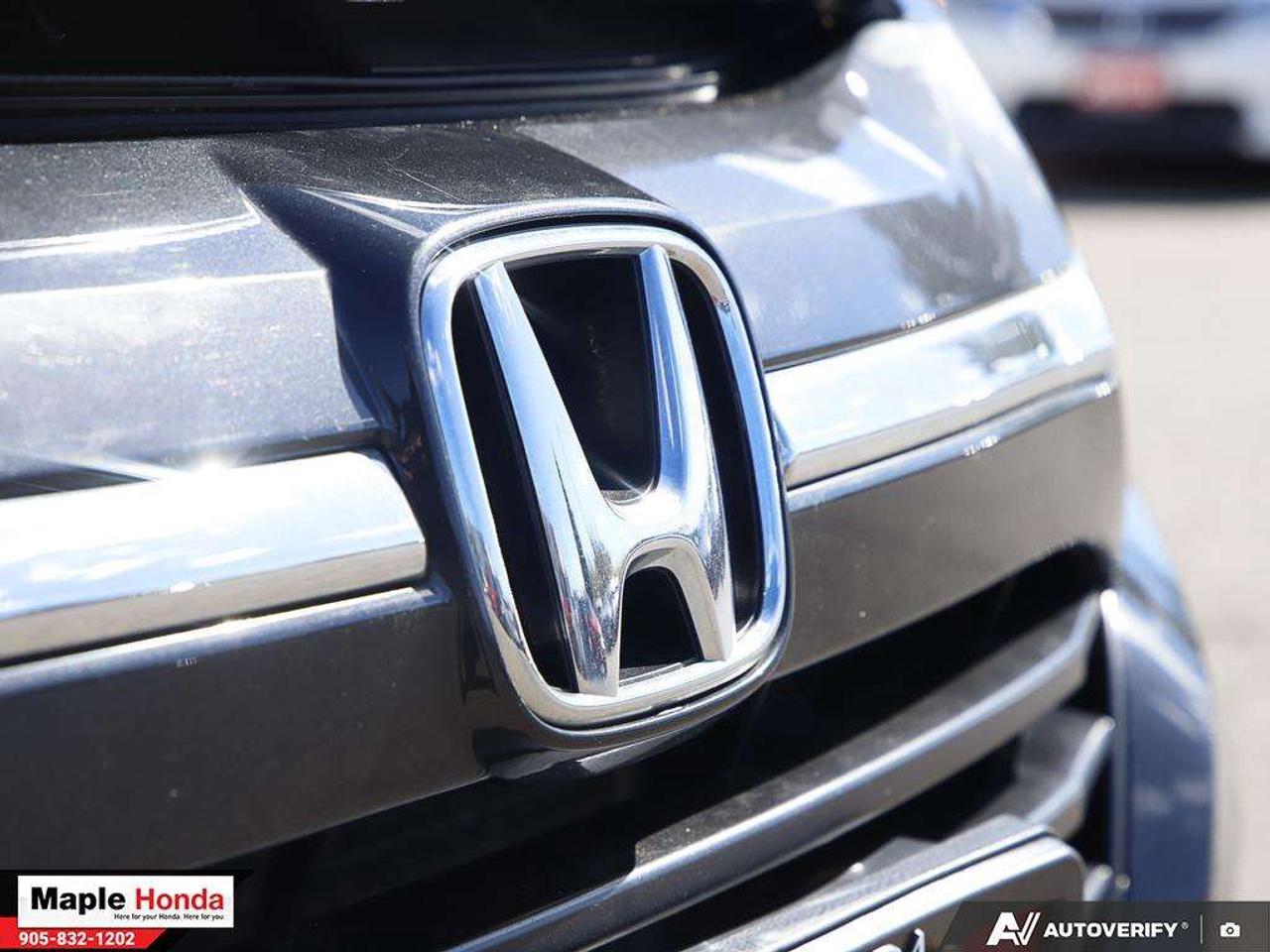2017 Honda HR-V Sunroof| Alloy Wheels | AWD | Honda LaneWatch Photo