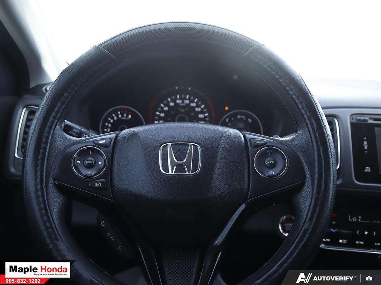 2017 Honda HR-V Sunroof| Alloy Wheels | AWD | Honda LaneWatch Photo