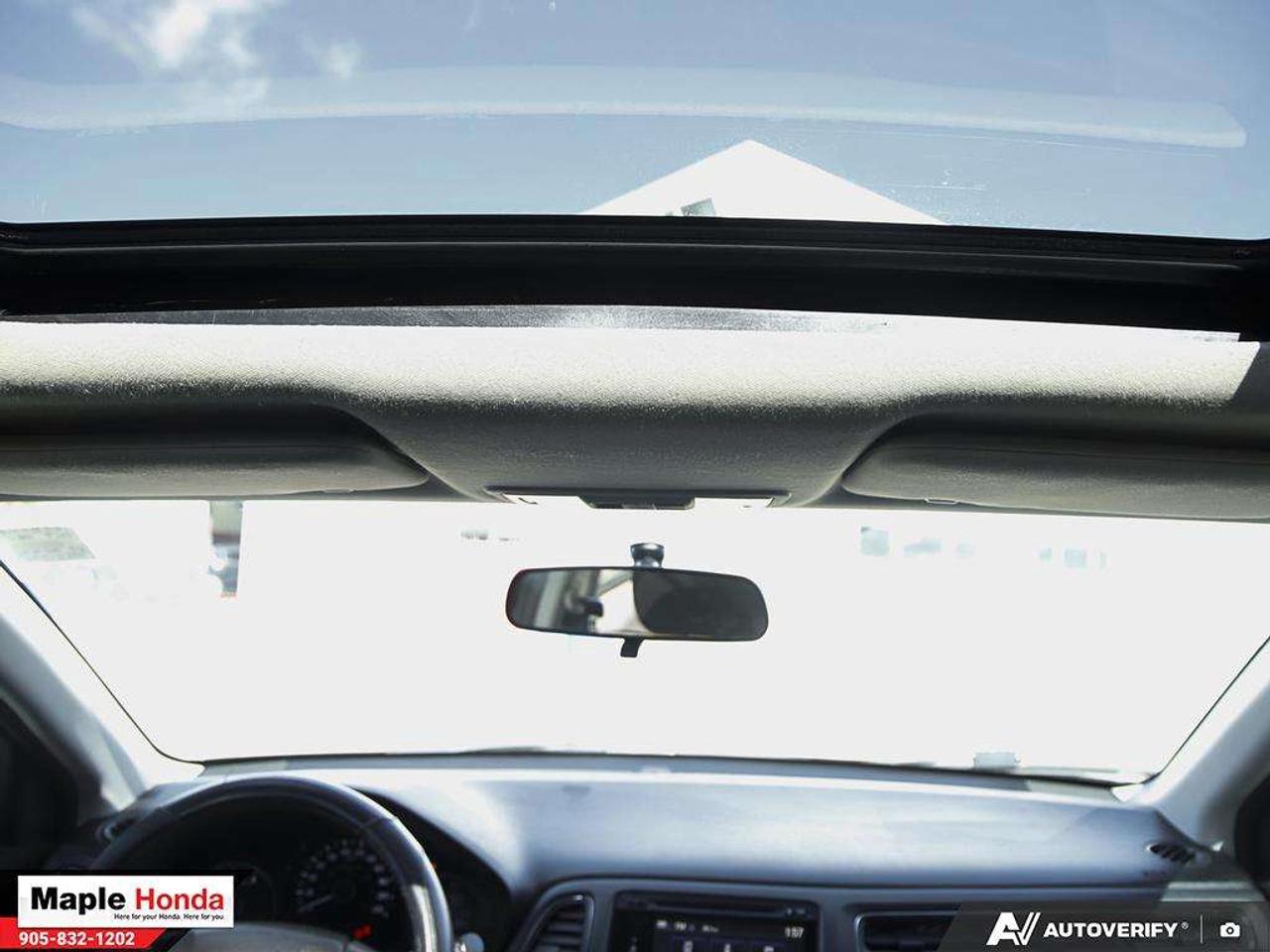 2017 Honda HR-V Sunroof| Alloy Wheels | AWD | Honda LaneWatch Photo