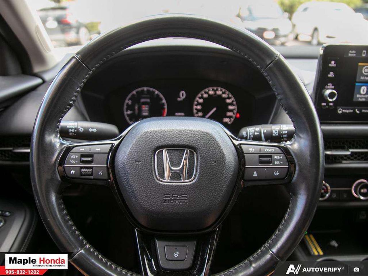 2024 Honda HR-V Leather| Sunroof | Carplay | Auto Start Photo