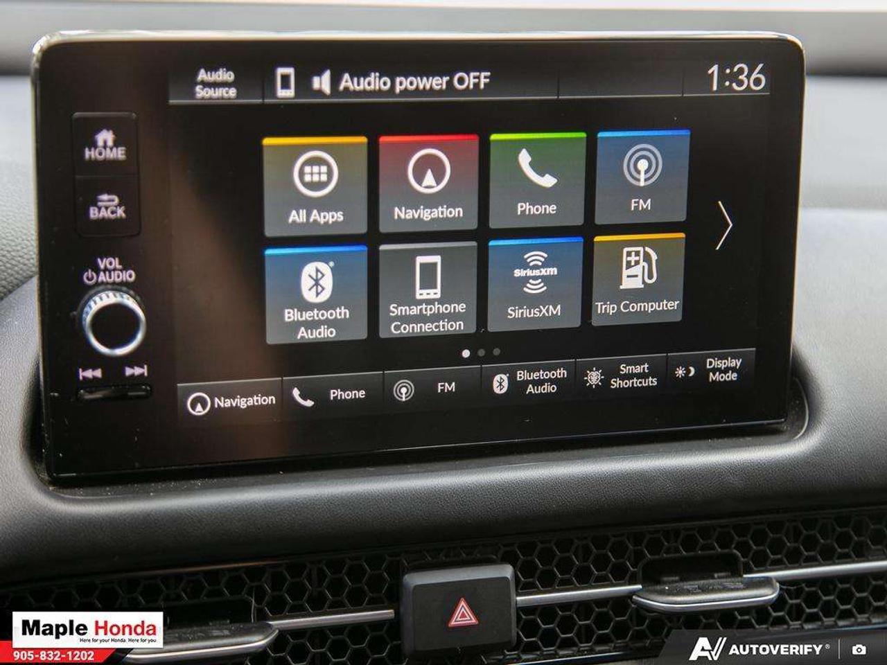 2024 Honda HR-V Leather| Sunroof | Carplay | Auto Start Photo