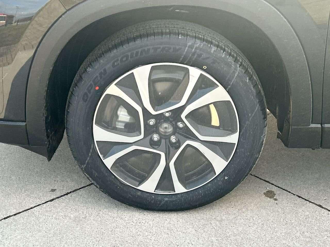 2026 Mazda CX-5 GS EXECUTIVE DEMO | $3000+ IN SAVINGS Photo