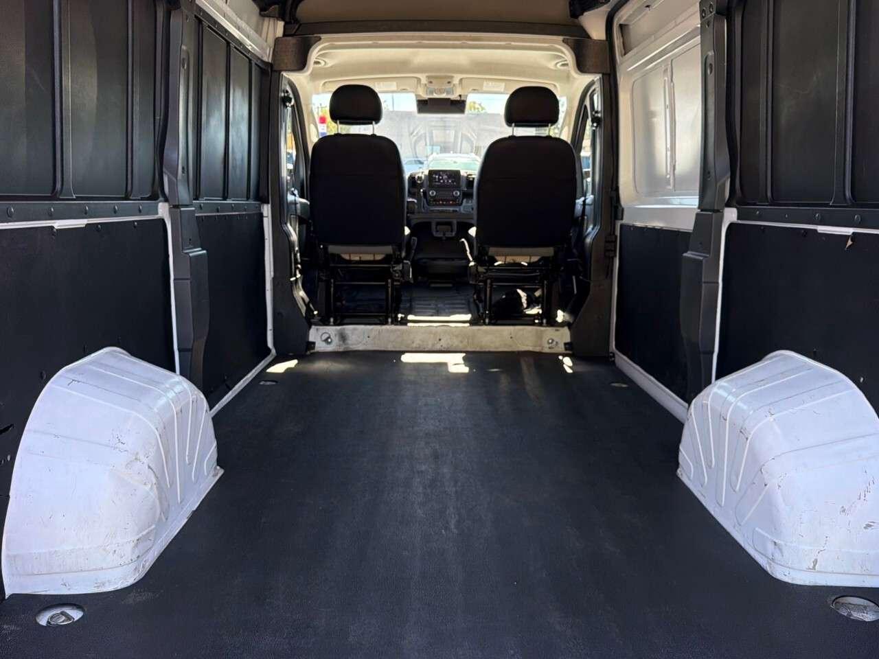 2025 RAM ProMaster Tradesman 2500 High Roof 136 WB w/Pass Seat Photo