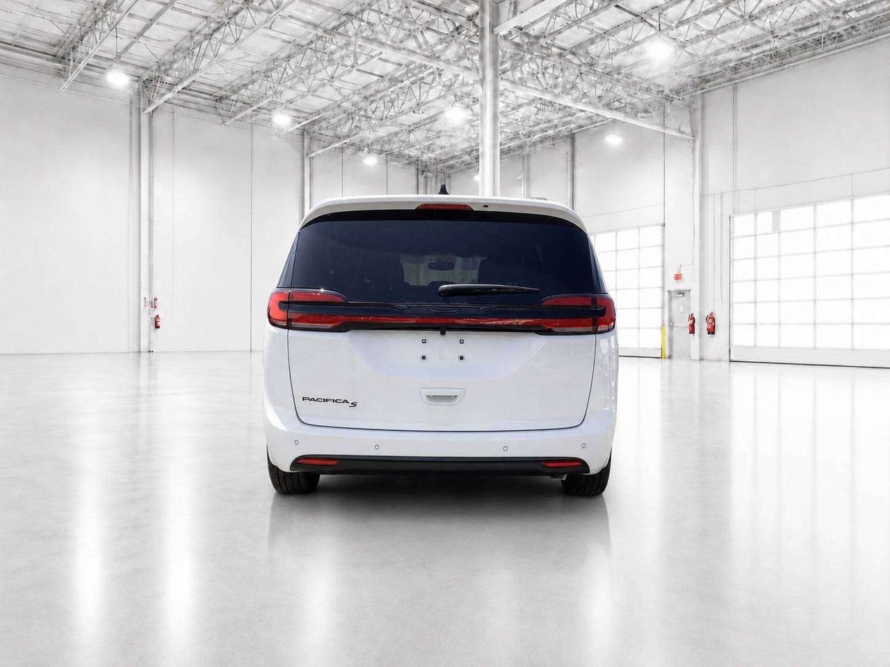2027 Chrysler Pacifica SELECT | Leather | Sunroof | Safety Sphere | S APP Photo