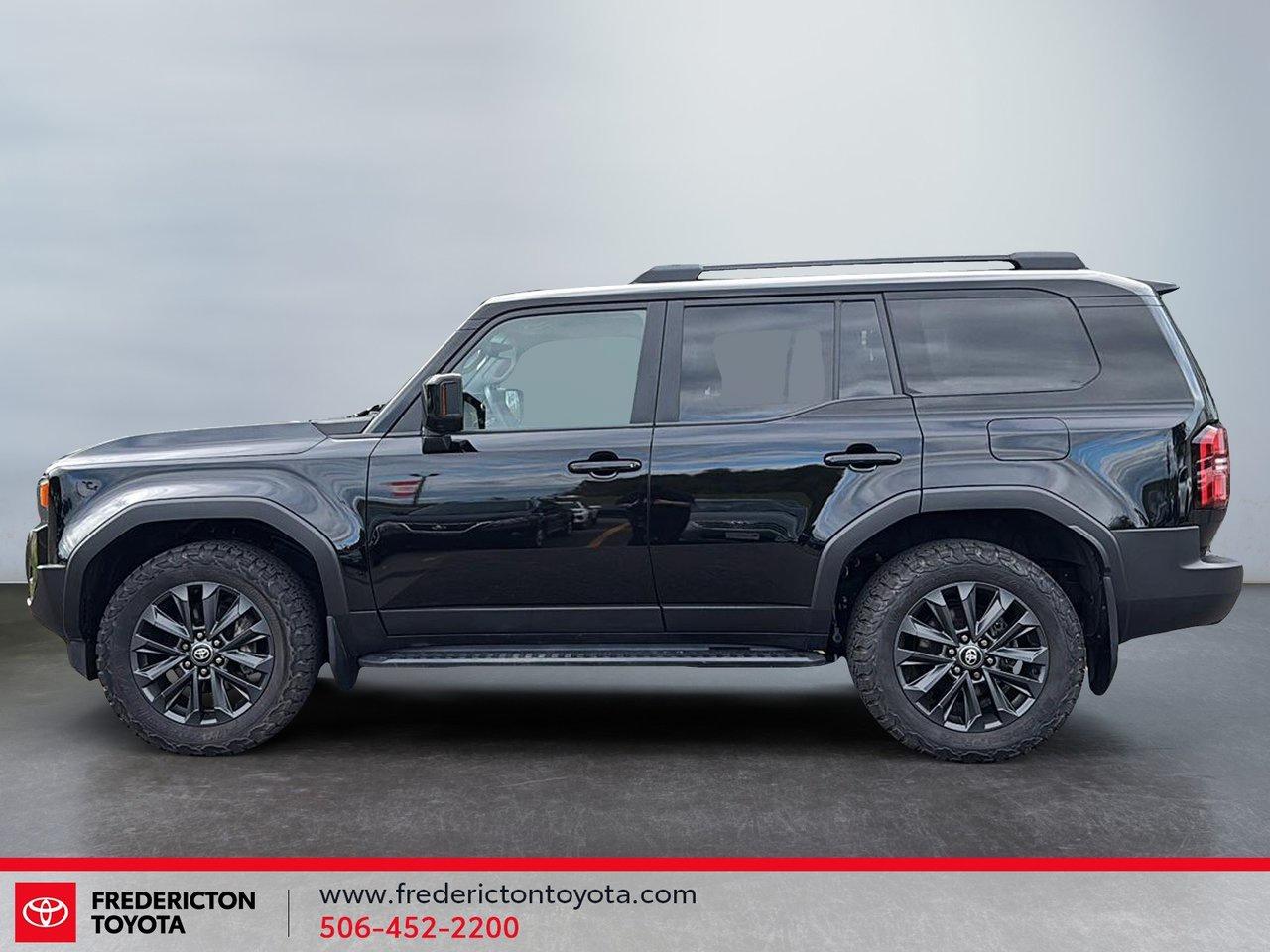 2025 Toyota Land Cruiser Base Photo