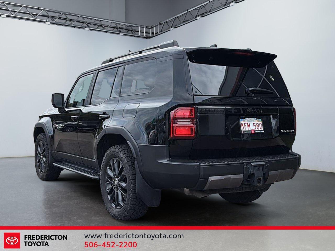 2025 Toyota Land Cruiser Base Photo