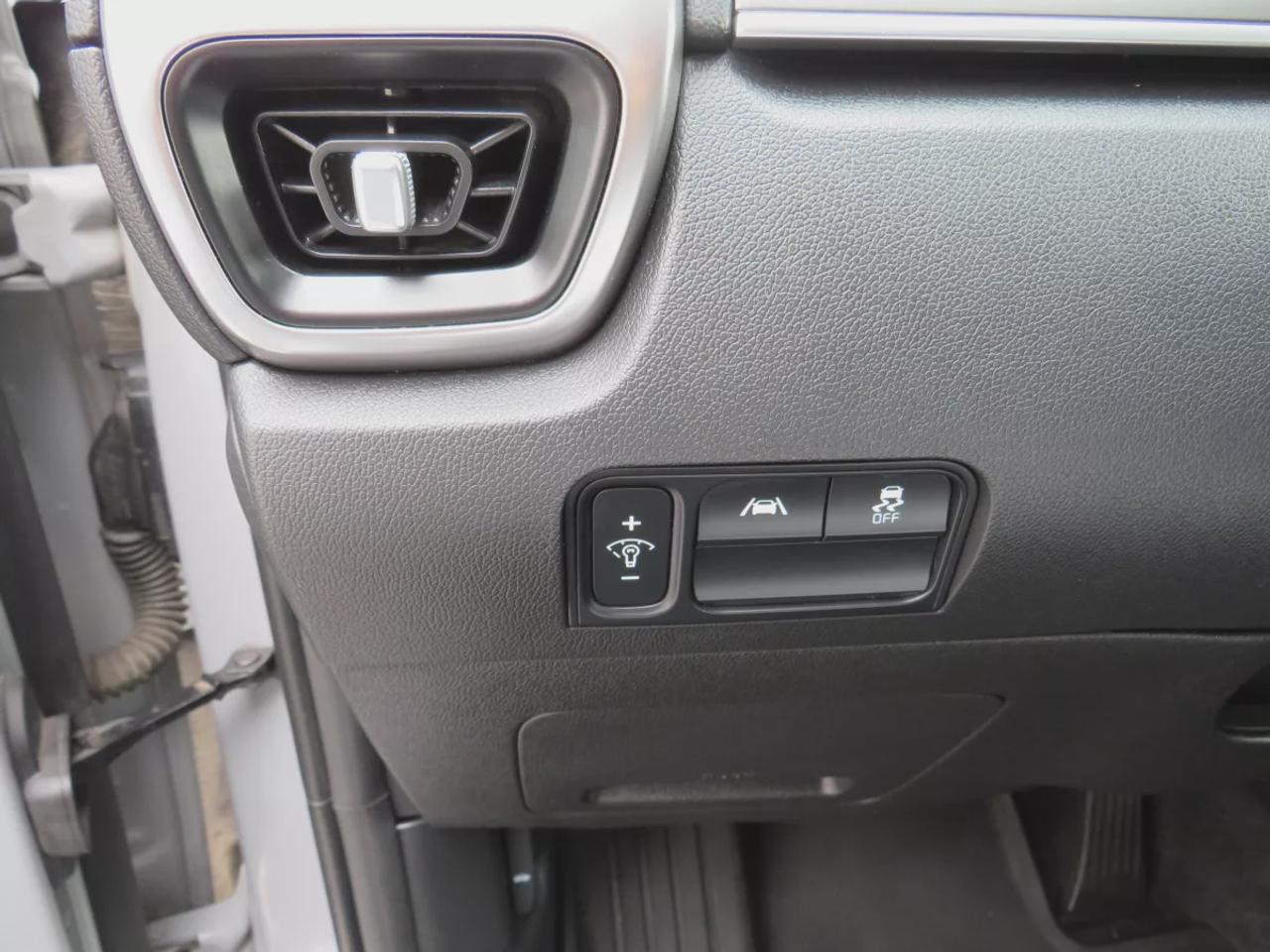 2023 Kia Sorento X-Line | AWD | Automatic | 6-Passenger | Alloy Wheels | Heated Seats | Heated Steering Wheel | Power Driver Seat | Dual-Zone Climate Control | Touchscreen Display | Android Auto & Apple CarPlay | Bluetooth | Wireless Phone Charging | Back-Up Camera | Blin Photo