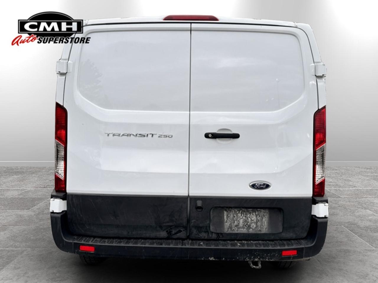 2025 Ford Transit Cargo Van LR Cargo  **LOW ROOF** Photo4