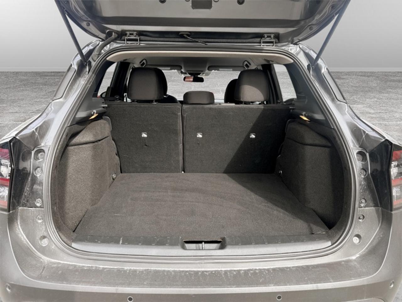 2026 Nissan Kicks SV  **CLEAN CARFAX** Photo