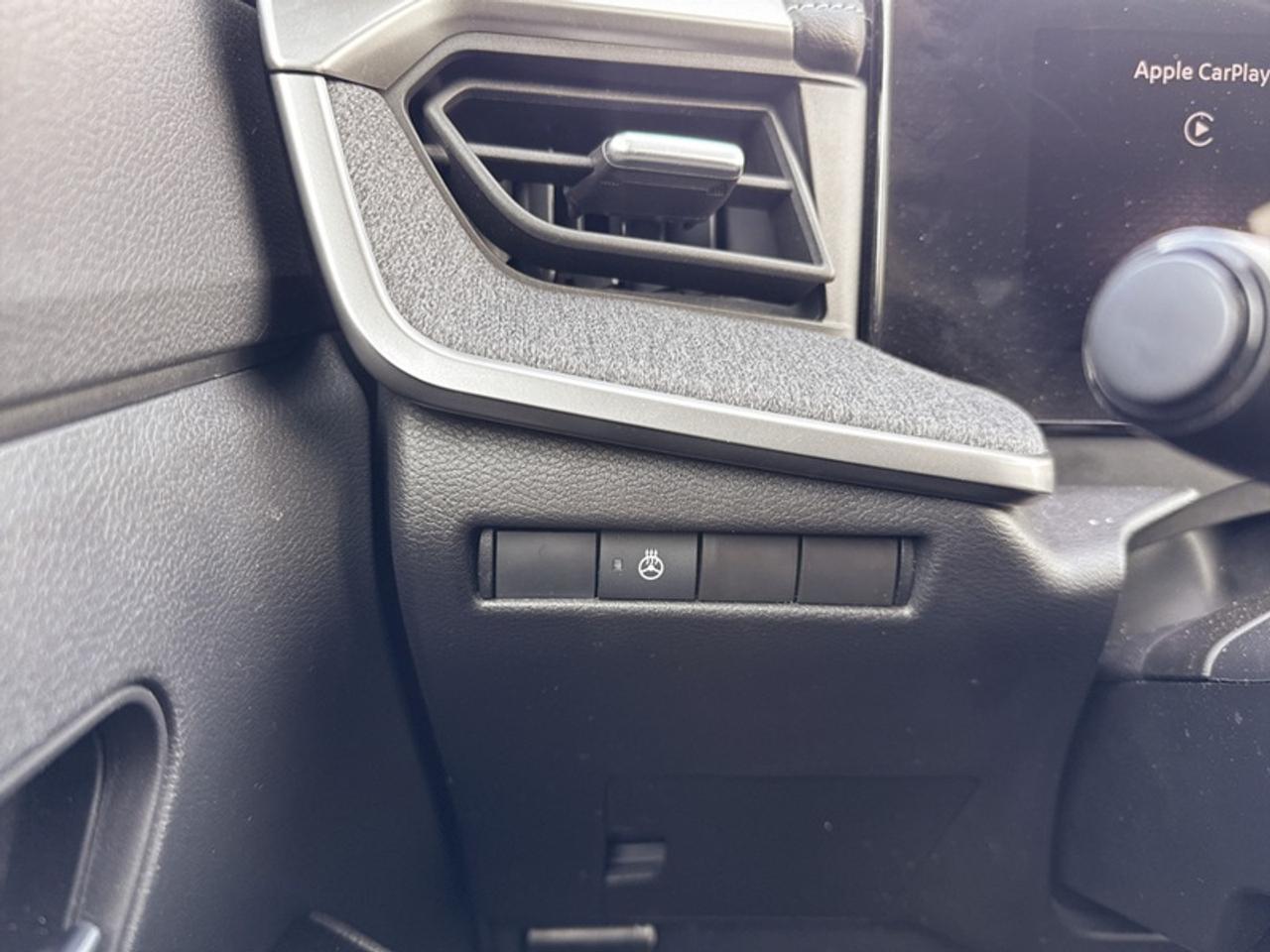 2026 Nissan Kicks SV Premium Package  **CLEAN CARFAX** Photo