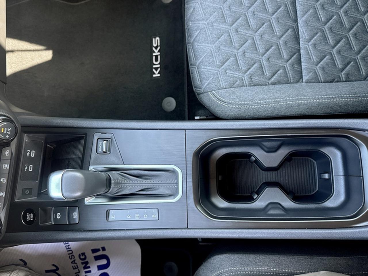 2026 Nissan Kicks SV Premium Package  **CLEAN CARFAX** Photo