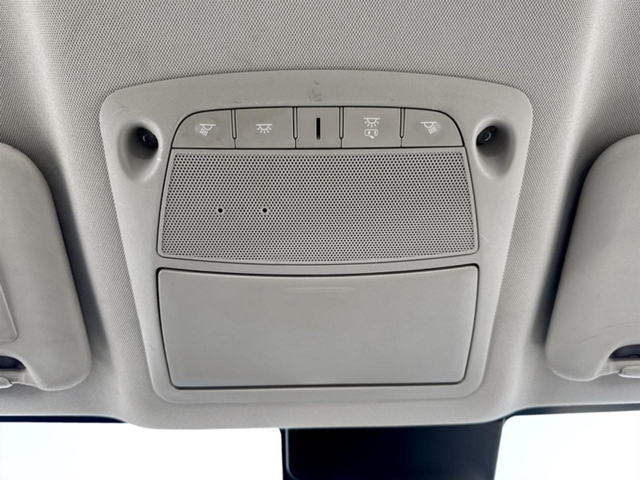 2023 Nissan Qashqai S  **APPLE CP - HTD SEATS** Photo