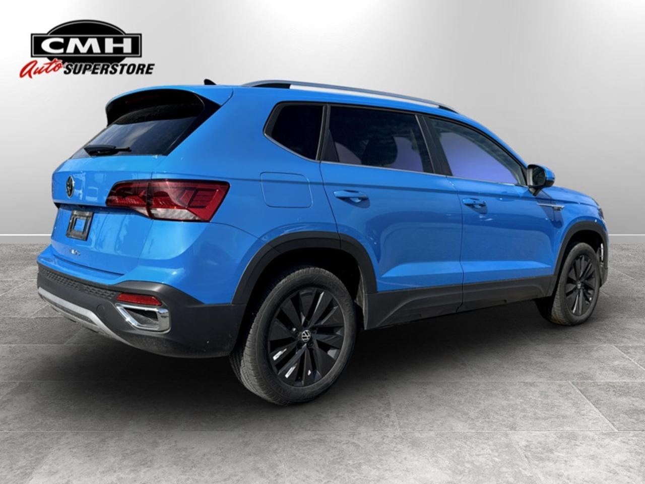 2024 Volkswagen Taos Comfortline w/Sunroof Pkg  *CLEAN CARFAX* Photo