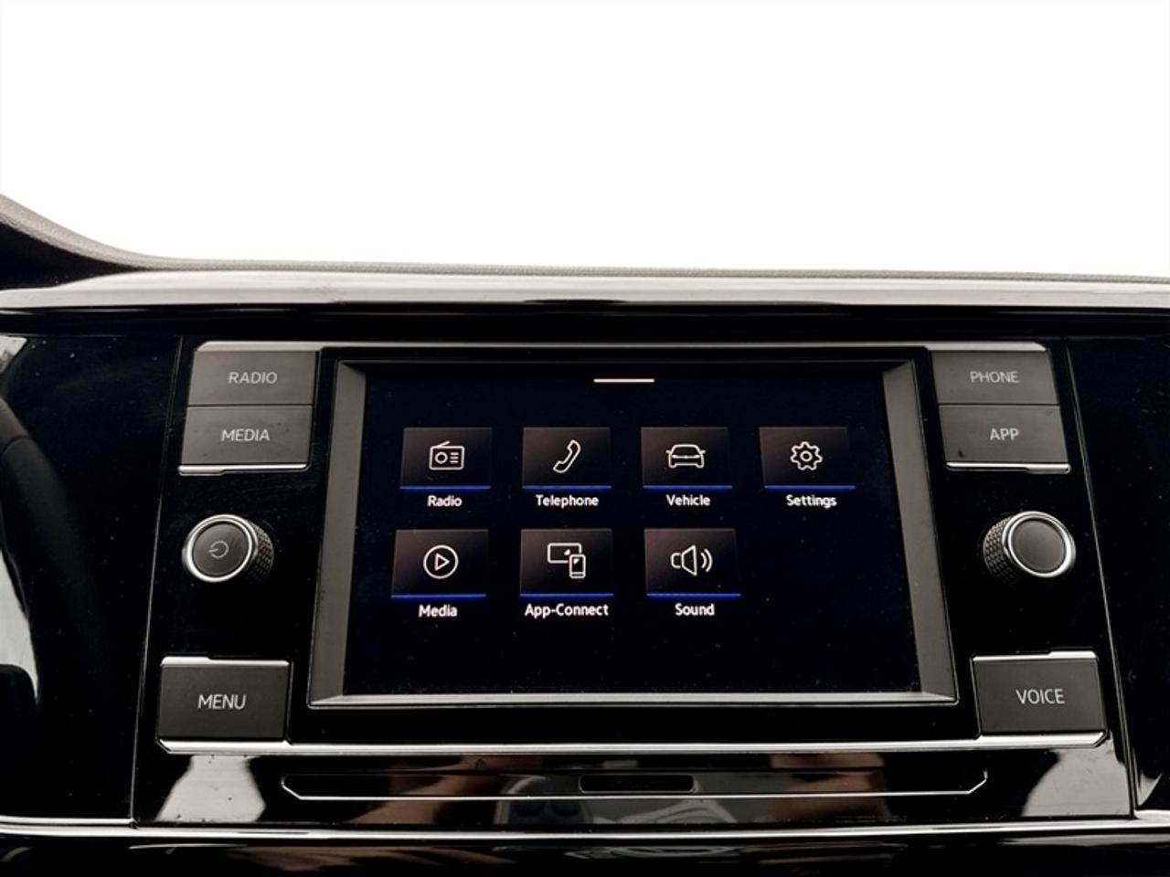 2024 Volkswagen Taos Trendline  **HEATED SW - APPLE CP** Photo
