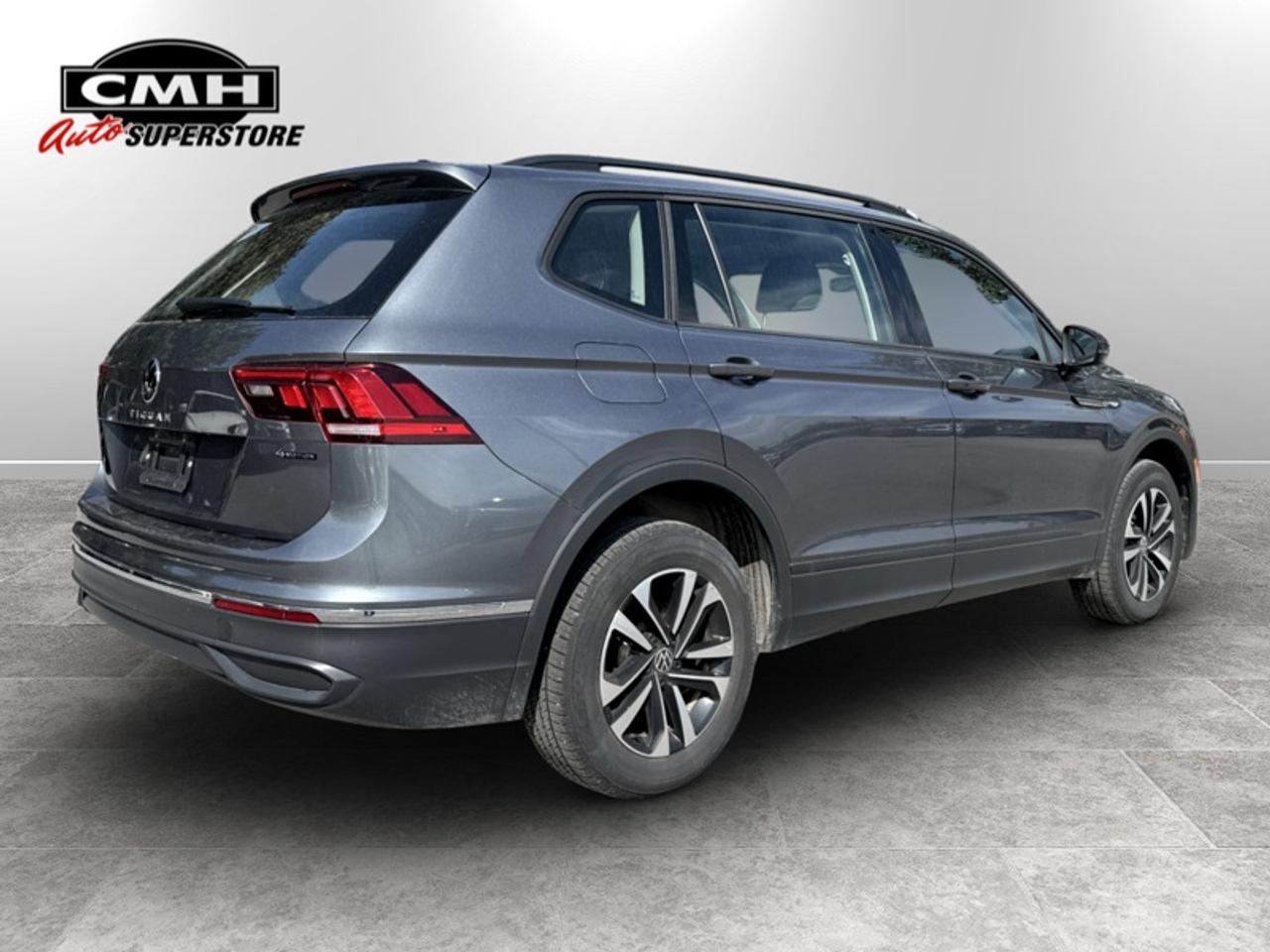 2024 Volkswagen Tiguan Trendline  **CLEAN CARFAX** Photo