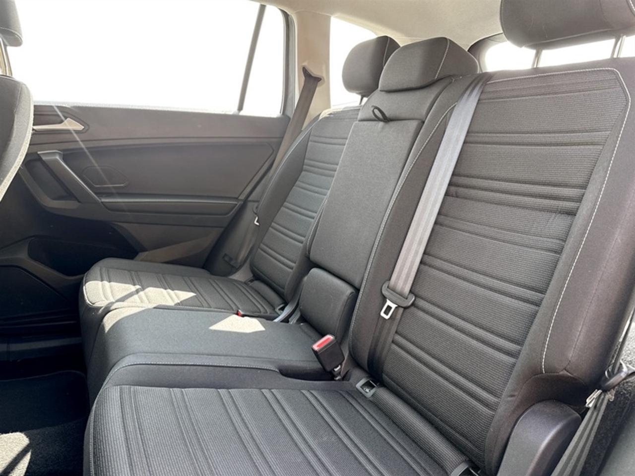 2024 Volkswagen Tiguan Trendline  **CLEAN CARFAX** Photo