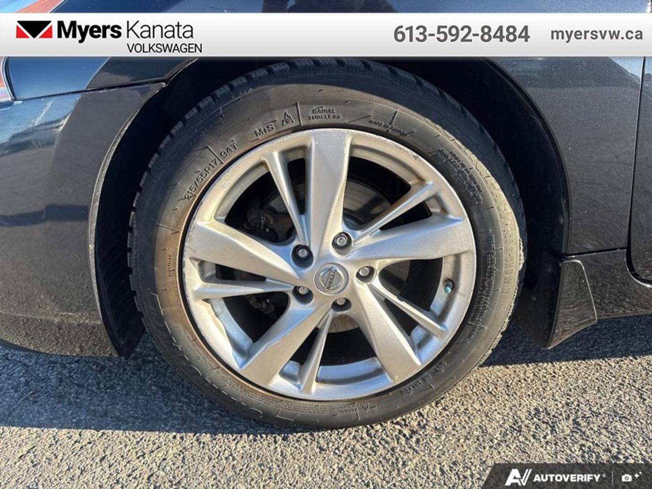 2014 Nissan Altima 2.5 SL  - Sunroof -  Leather Seats Photo