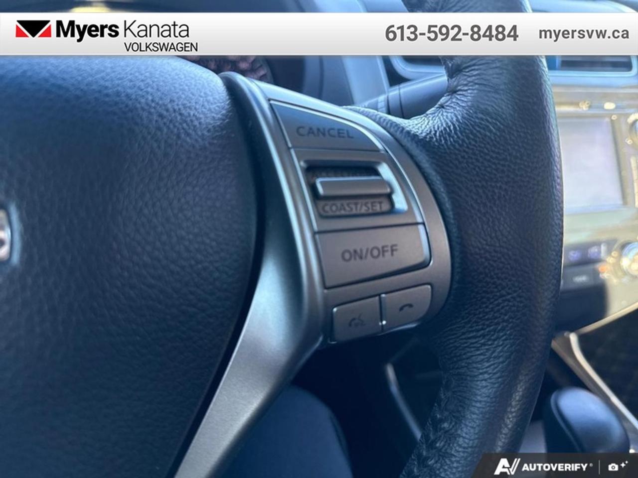 2014 Nissan Altima 2.5 SL  - Sunroof -  Leather Seats Photo