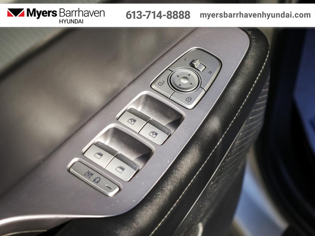 2024 Hyundai PALISADE Urban  - Cooled Seats -  Sunroof - $256 B/W Photo