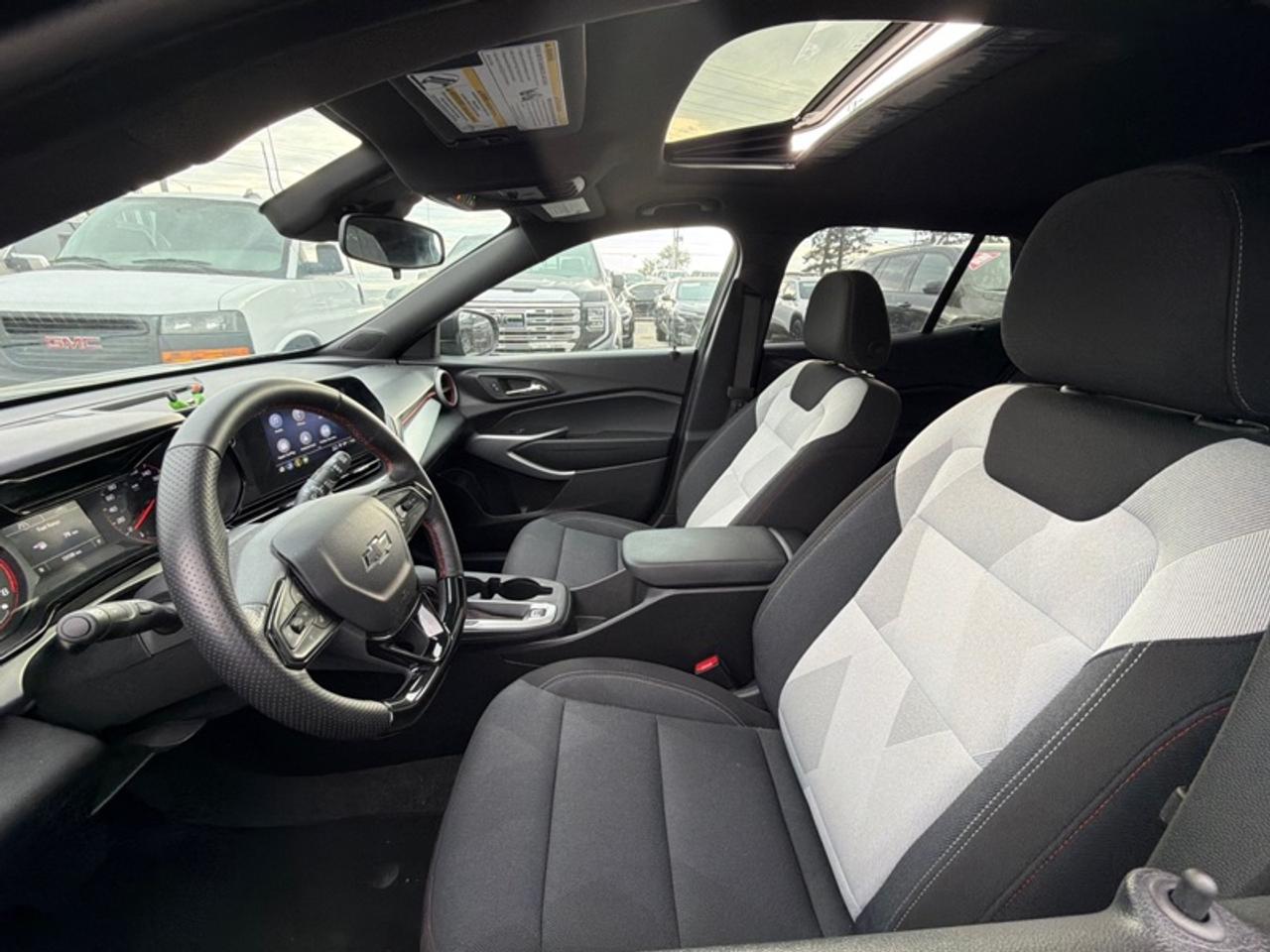 2026 Chevrolet Trax 1RS  SUNROOF Photo