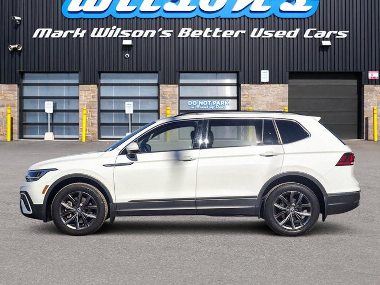 2023 Volkswagen Tiguan Comfortline AWD | 3rd Row Seat | Leather | Heated Seats | Power Seat | CarPlay + Android | and More! Photo1