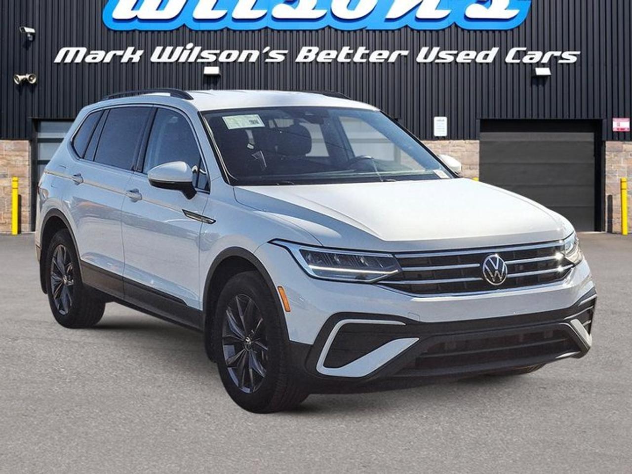 2023 Volkswagen Tiguan Comfortline AWD | 3rd Row Seat | Leather | Heated Seats | Power Seat | CarPlay + Android | and More! Photo