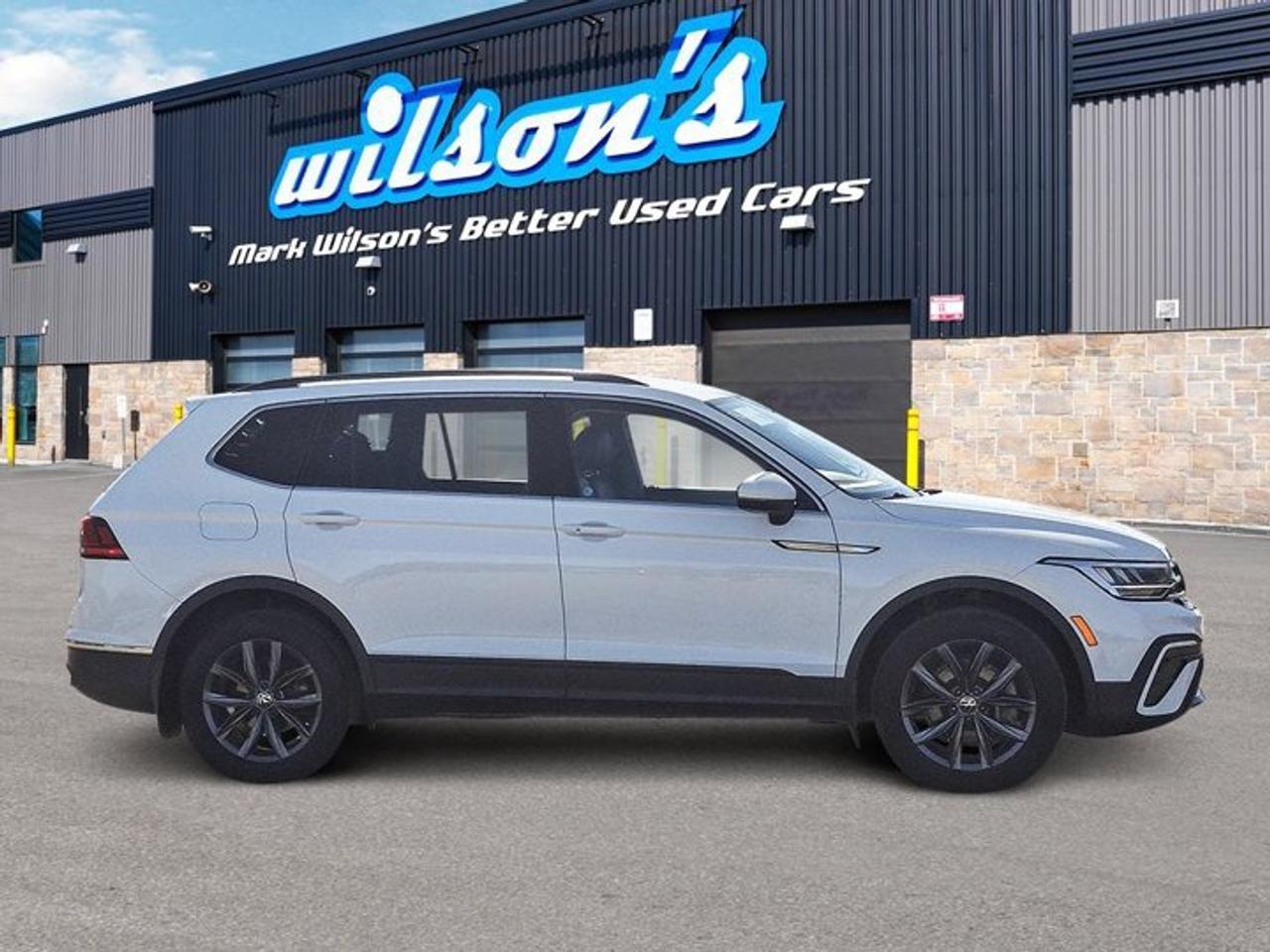 2023 Volkswagen Tiguan Comfortline AWD | 3rd Row Seat | Leather | Heated Seats | Power Seat | CarPlay + Android | and More! Photo