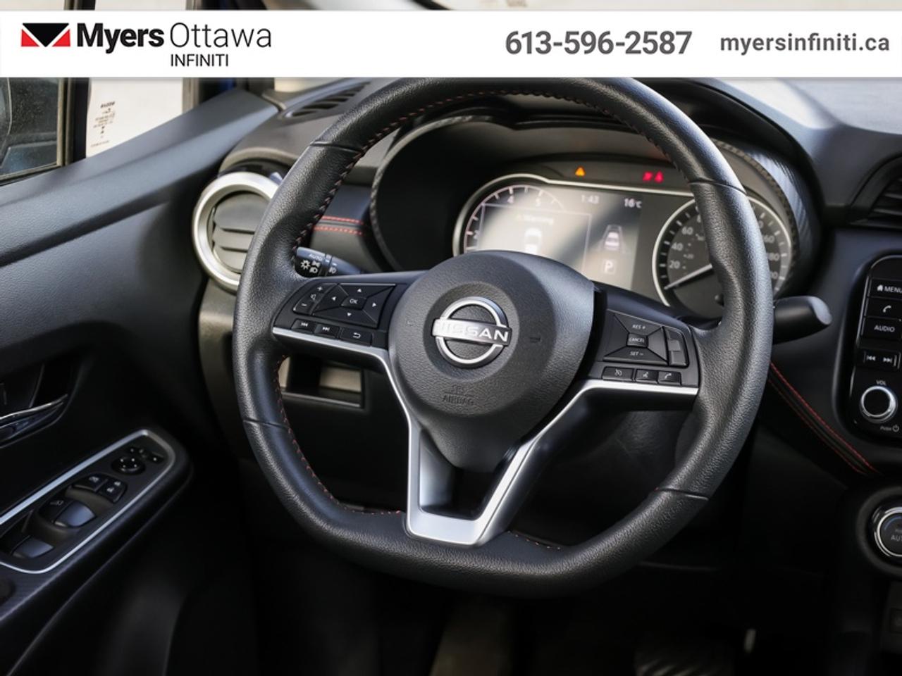 2023 Nissan Versa SR   Accident Free, Navi, Heated Seats Photo
