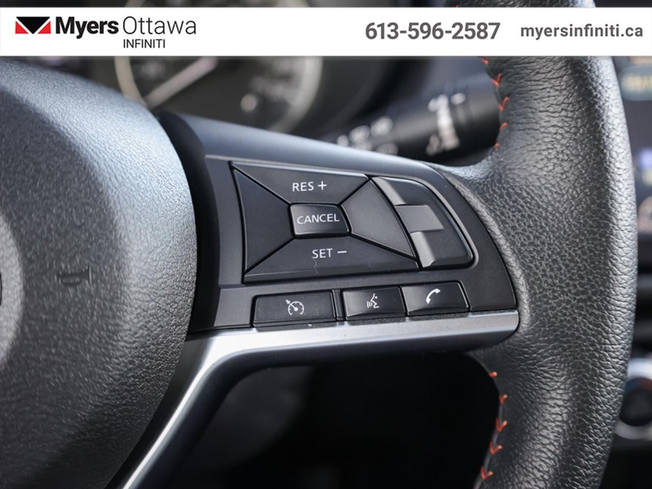 2023 Nissan Versa SR   Accident Free, Navi, Heated Seats Photo