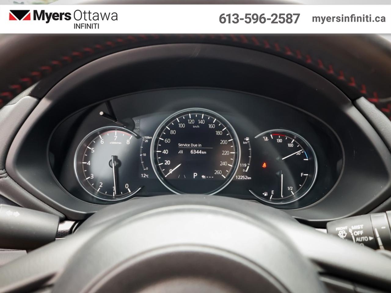 2023 Mazda CX-5 Kuro  Sunroof, Power Liftgate, Low KMS! Photo